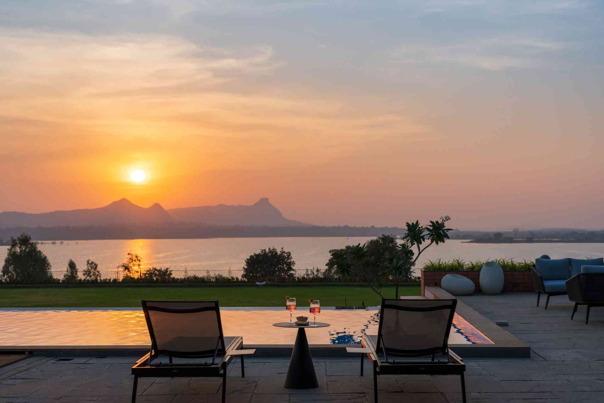 Lakeside Wine Evening